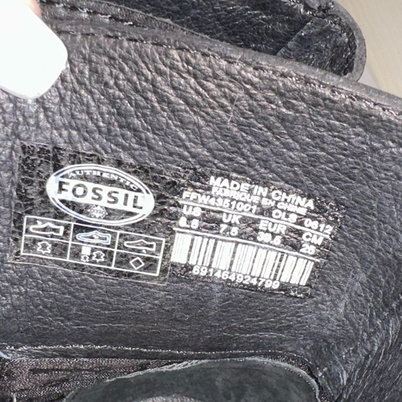 Fossil women’s Black Leather Ankle Booties with Buckle 8.5 punk western boho - Picture 4 of 14